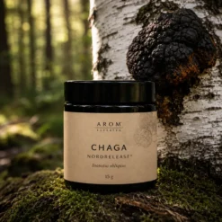 Chaga extrakt NordRelease 15 g i svart Miron-glas med Chaga på björk
